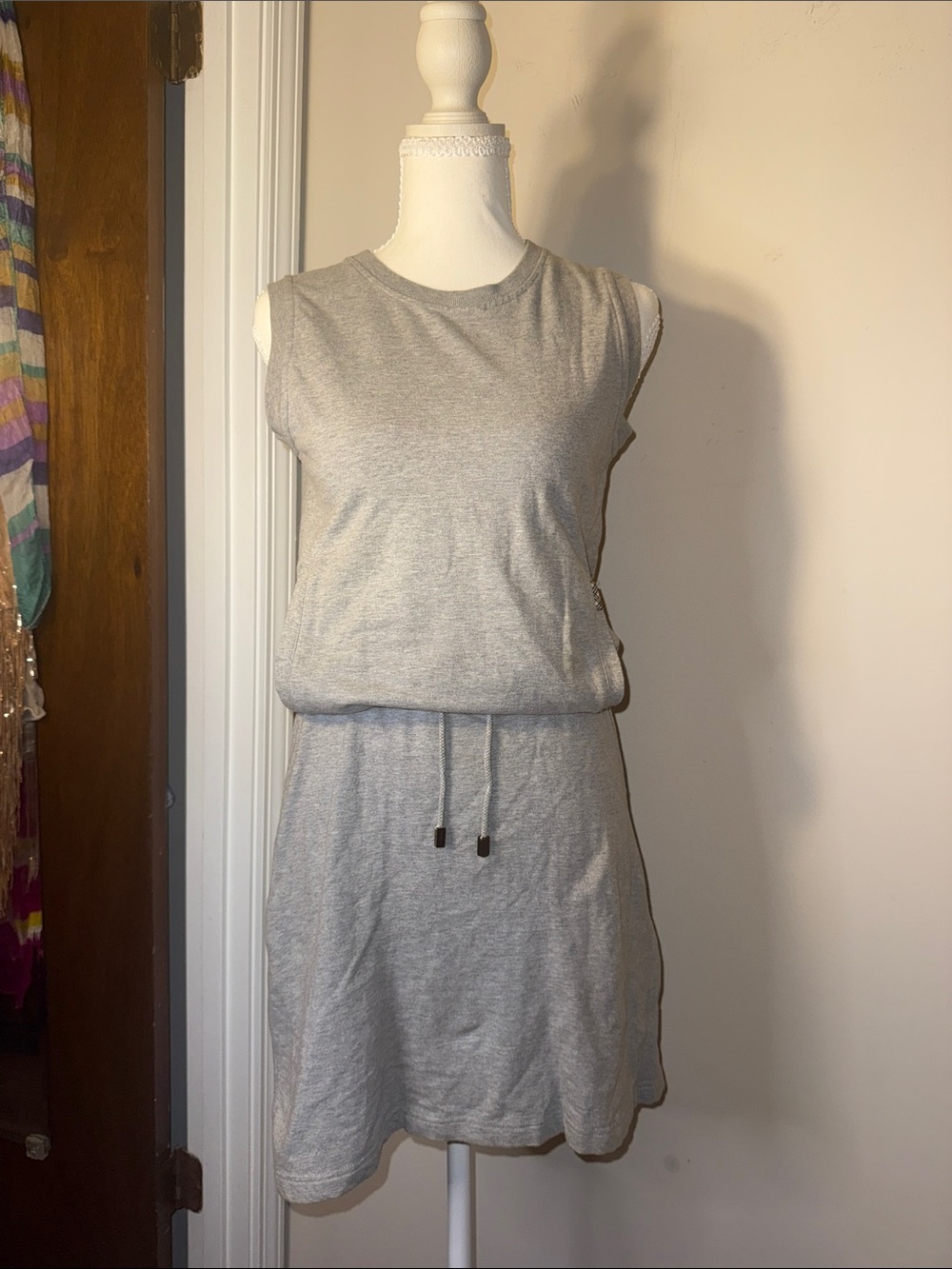 Casual Sleeveless Drawstring Sweatshirt Dress - Light Gray